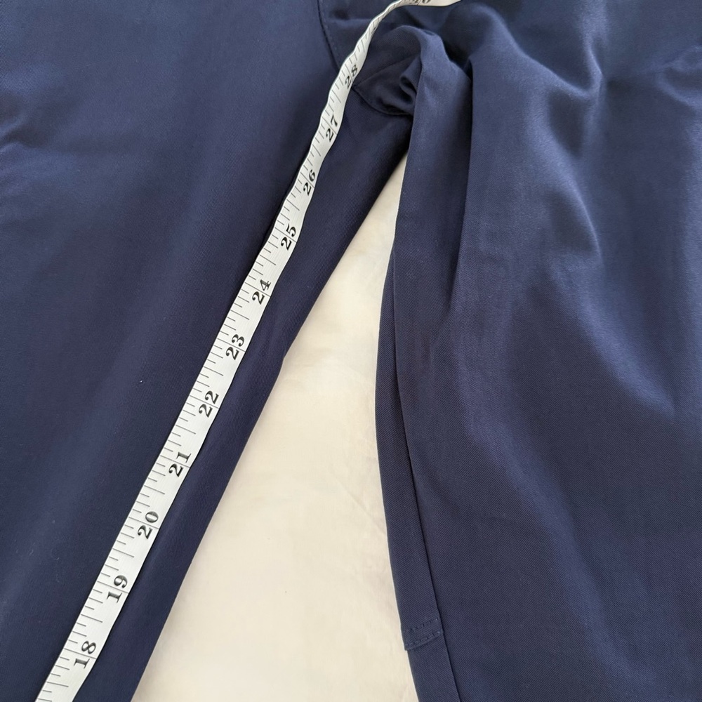 FIGS Scrub Set- Navy Blue Medium - Picture 13 of 14